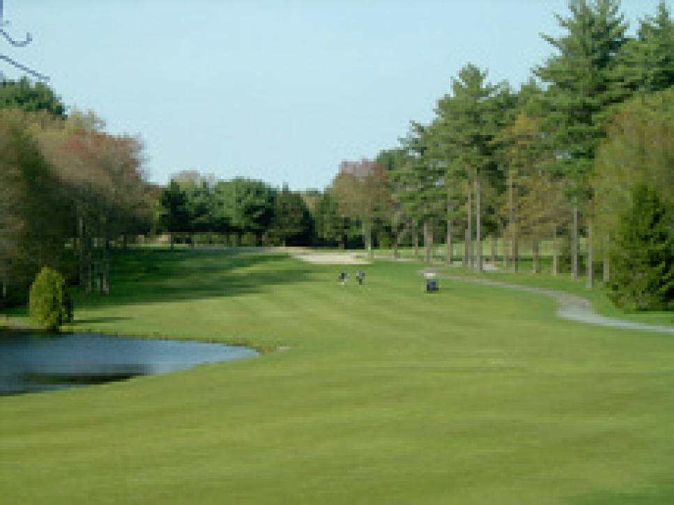 golf-courses-blogs-golf-real-estate-golf-thumb-230x172.jpg