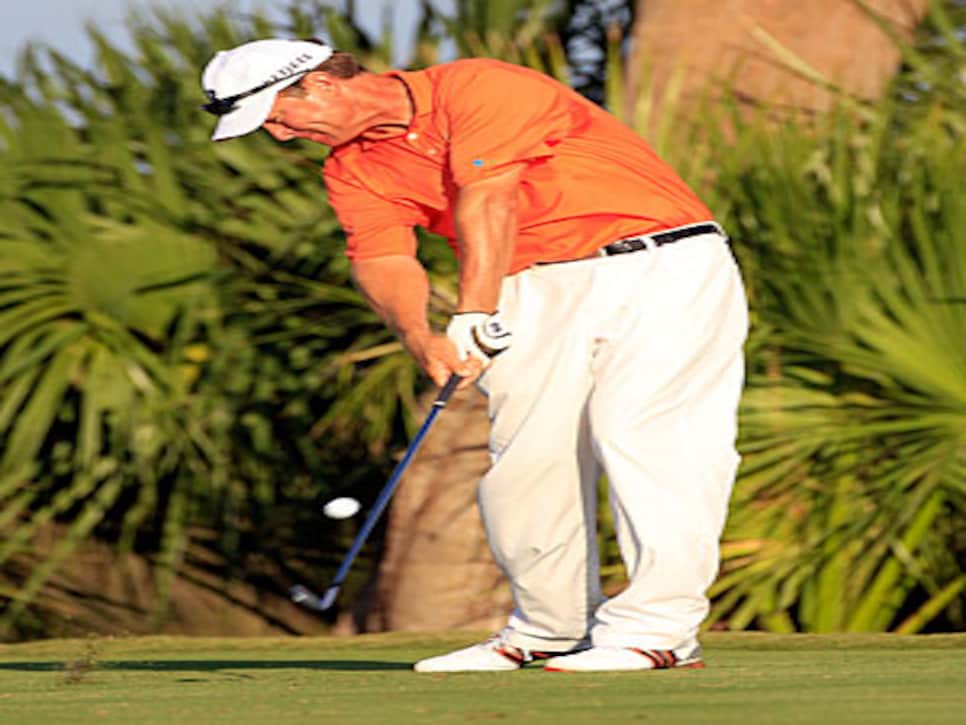 /content/dam/images/golfdigest/fullset/2015/07/21/55ada3e7b01eefe207f83175_golfworld-2011-10-gwar02_fall_ball_rosaforte_1024.jpg
