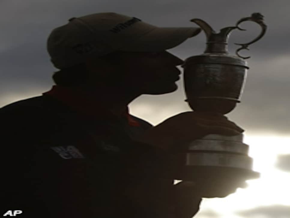 /content/dam/images/golfdigest/fullset/2015/07/21/55ada81cadd713143b441c70_golfworld-2007-07-gwar01_20070722kissthejug.jpg