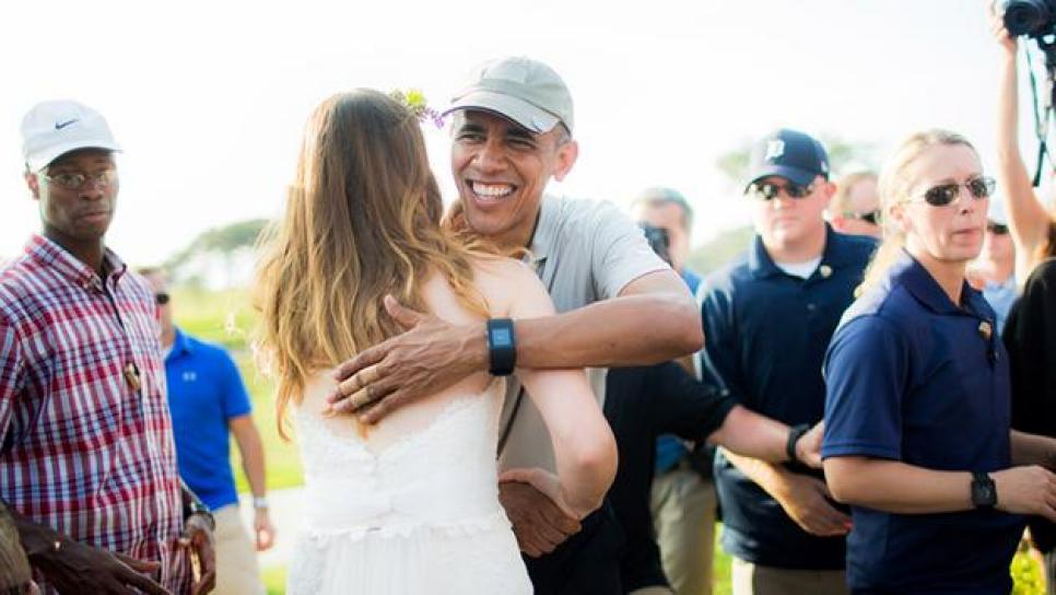 Barack-Obama-wedding-hug.jpg