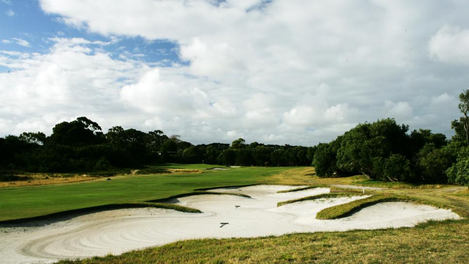 Royal-Melbourne-Golf-Club-West-Course-hole-12.jpg