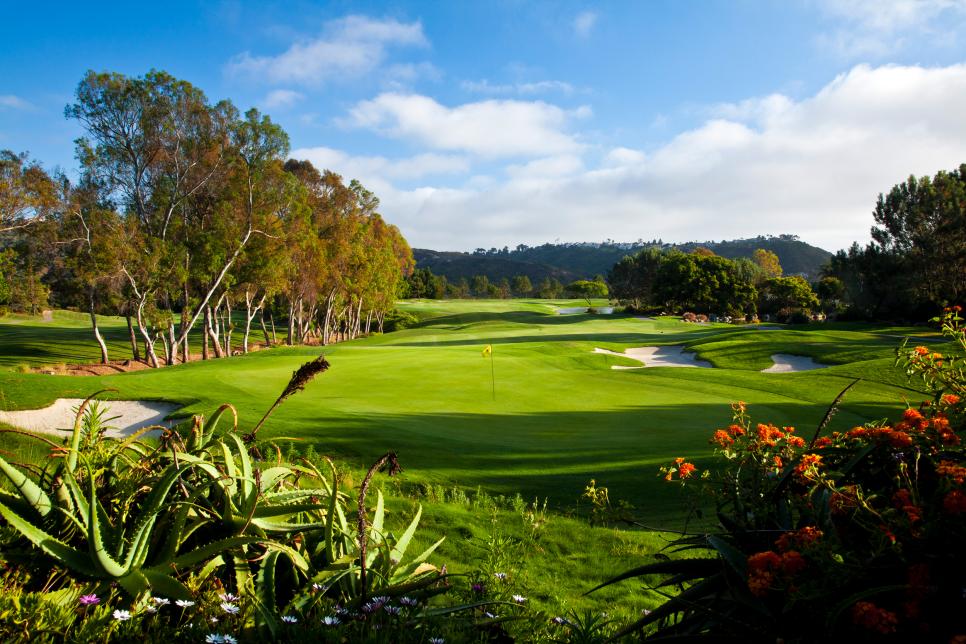 Aviara-Golf-Course-hole-2-Courtesy-Park-Hyatt-Aviara.jpg