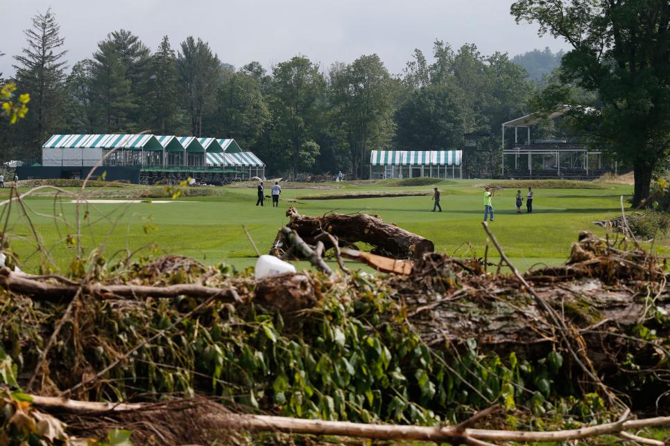 old-white-tpc-greenbrier-course-damage-17th-hole-flooding-2016.jpg