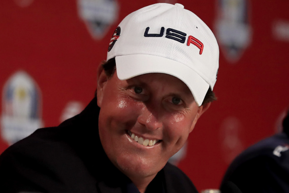 161012-phil-mickelson.png