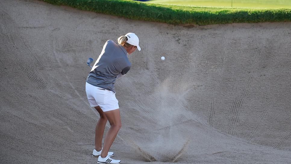 Stacy-Lewis-hitting-out-of-bunker.jpg