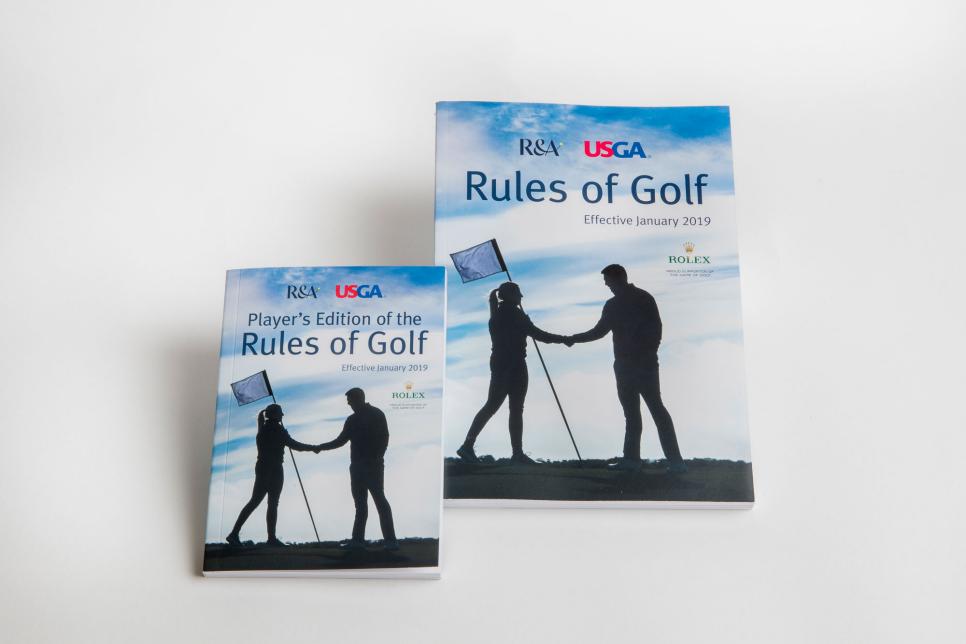 The Player\'s Edition of the Rules of Golf and the Rules of Golf books  published by the USGA and The R&A  as seen on Tuesday, Sept. 11, 2018.  (Copyright USGA/John Mummert)