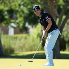 LAS VEGAS, NEVADA - OCTOBER 06: Kevin Na putts on the seventh green during the final round of the Shriners Hospitals for Children Open at TPC Summerlin on October 6, 2019 in Las Vegas, Nevada. (Photo by Tom Pennington/Getty Images)