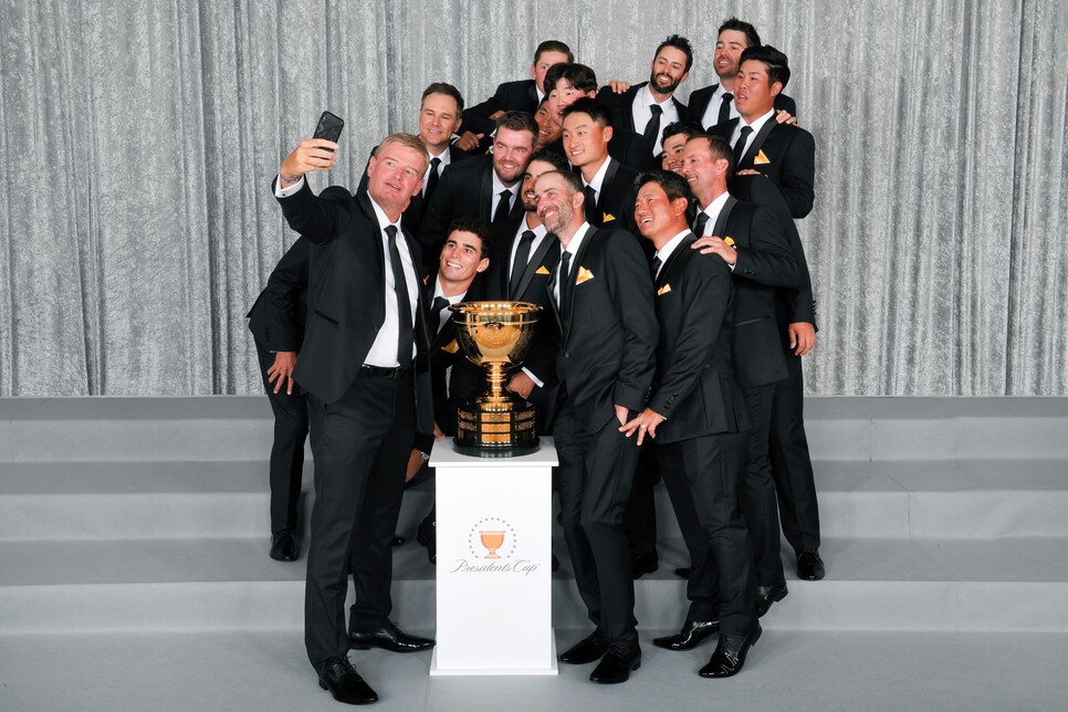 international-team-presidents-cup-gala-dinner-2019.jpg