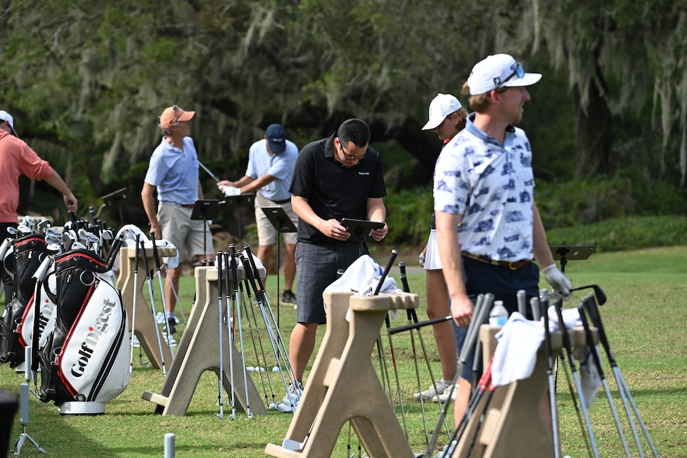 /content/dam/images/golfdigest/fullset/2020/08/Hot List range line.JPG