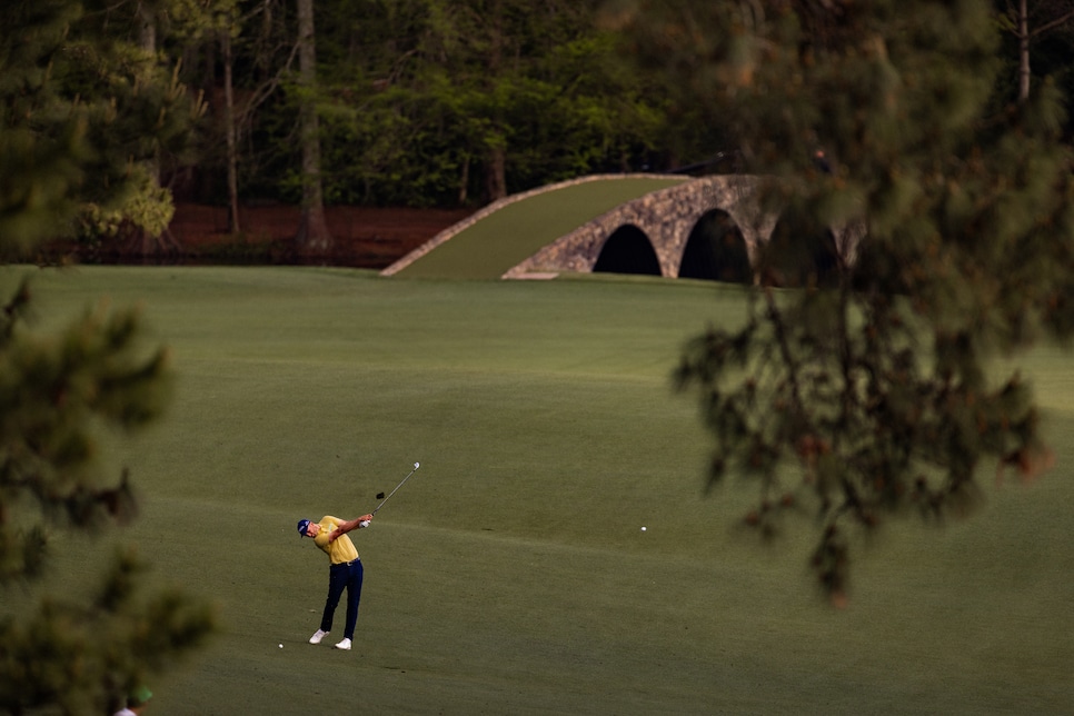 /content/dam/images/golfdigest/fullset/2021/SD_THURSDAY_25MASTERS_040825_11013.JPG