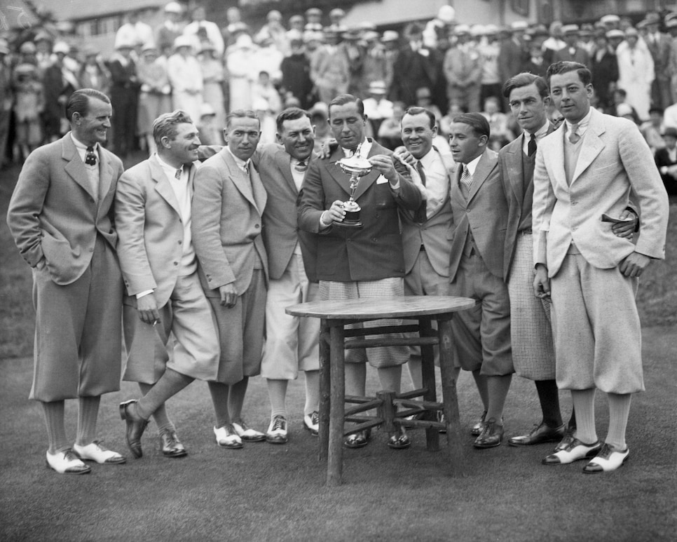 /content/dam/images/golfdigest/fullset/2022/2/FJ_1927_ryder_cup_team_FJ.jpg