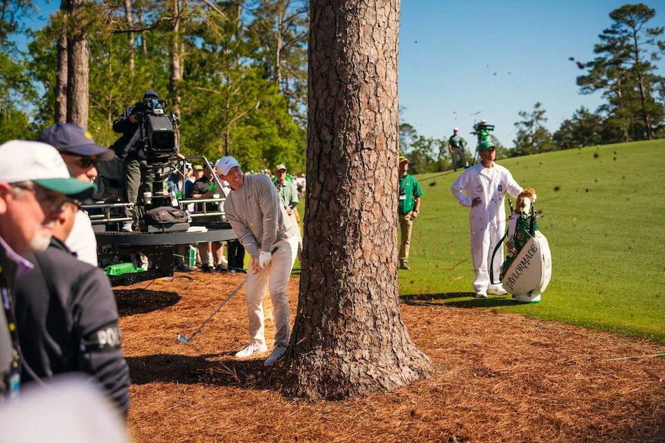 /content/dam/images/golfdigest/fullset/2023/SD_FRIDAY_25MASTERS_040825_2724.jpg
