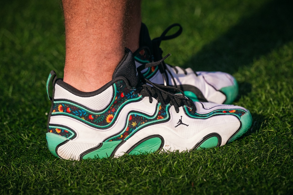 /content/dam/images/golfdigest/fullset/2025/4/JD_FRIDAY_25MASTERS_040825_778.jpg