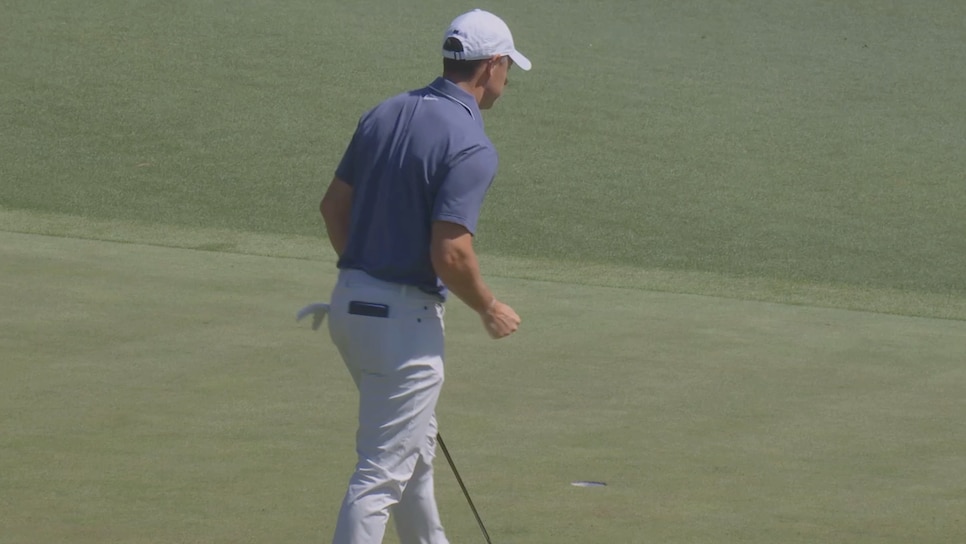 /content/dam/images/golfdigest/fullset/2025/4/fist pump.jpeg