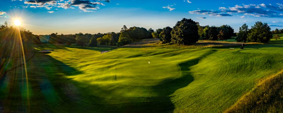 /content/dam/images/golfdigest/fullset/course-photos-for-places-to-play/BelvedereH16DJI_0201-HDR-Pano.jpg