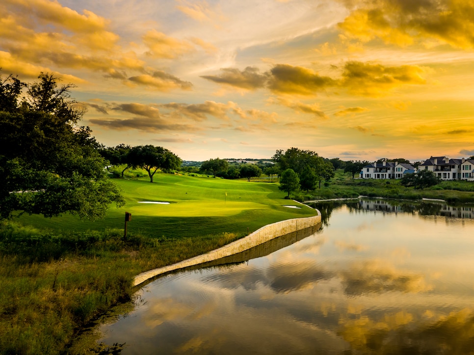 /content/dam/images/golfdigest/fullset/course-photos-for-places-to-play/Boot_Ranch_Texas_Hole_Nine.jpg