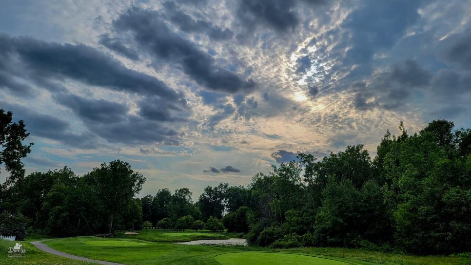 /content/dam/images/golfdigest/fullset/course-photos-for-places-to-play/Hawk-Hollow-Course-Eagle-Eye-Club-Hole7-17658.jpg