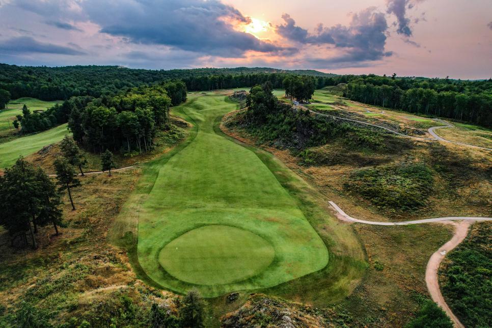 /content/dam/images/golfdigest/fullset/course-photos-for-places-to-play/Marquette-Golf-Club-Greywalls-22806.jpg