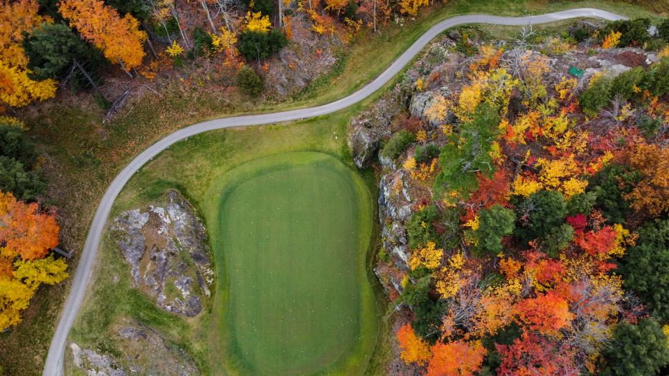 /content/dam/images/golfdigest/fullset/course-photos-for-places-to-play/Marquette-Golf-Club-Greywalls-5green-22806.JPG