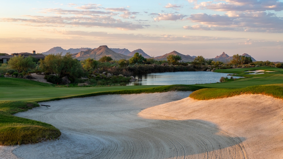 /content/dam/images/golfdigest/fullset/course-photos-for-places-to-play/Mirabel-Club-Arizona-Tenth-Hole.jpg