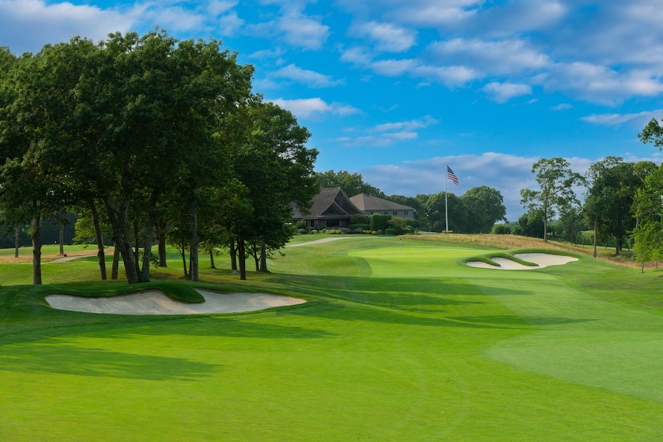 /content/dam/images/golfdigest/fullset/course-photos-for-places-to-play/Noyac_New_York_Hole_Five.jpg