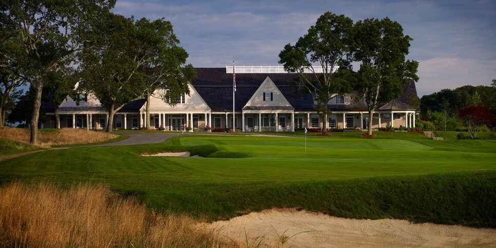 /content/dam/images/golfdigest/fullset/course-photos-for-places-to-play/Oyster_Harbors_Massachusetts_Hole_Eighteen.jpeg