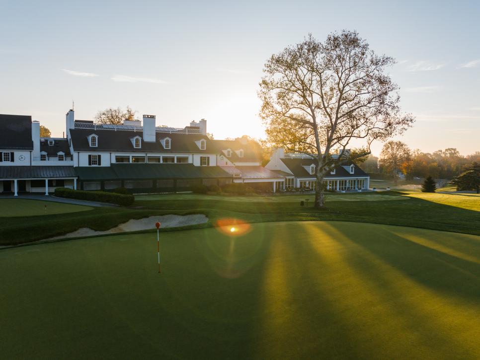 /content/dam/images/golfdigest/fullset/course-photos-for-places-to-play/The-Merion-Golf-Club-East-ClubhouseGreen-9780.jpg