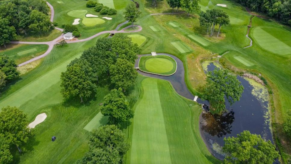 /content/dam/images/golfdigest/fullset/course-photos-for-places-to-play/Wee-Burn-Aerial16-Connecticut-1565.jpg