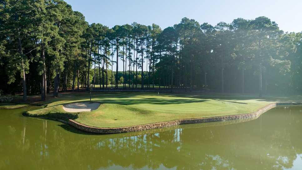 /content/dam/images/golfdigest/fullset/course-photos-for-places-to-play/Wilson-Country-Club-Greenwater-7090.jpg