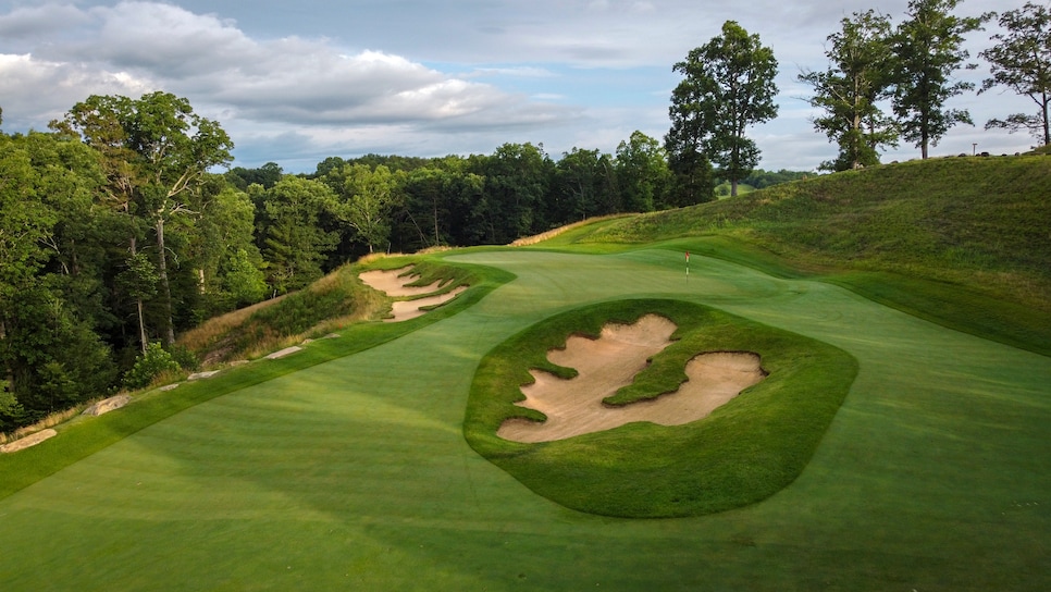 /content/dam/images/golfdigest/fullset/course-photos-for-places-to-play/ballyhack-virginia-eleventh-hole.jpg