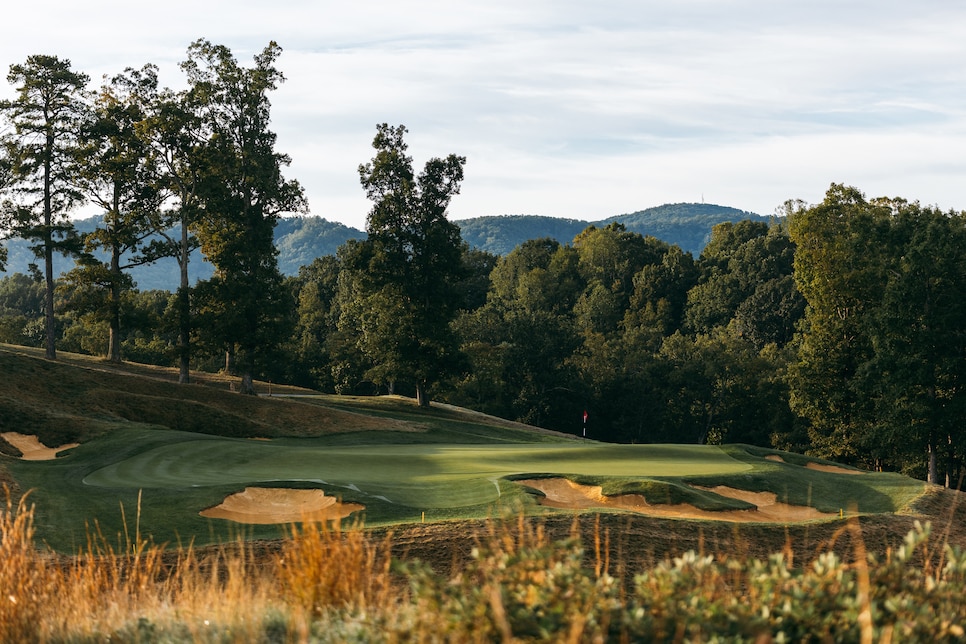 /content/dam/images/golfdigest/fullset/course-photos-for-places-to-play/ballyhack-virginia-seventeenth-hole.jpg