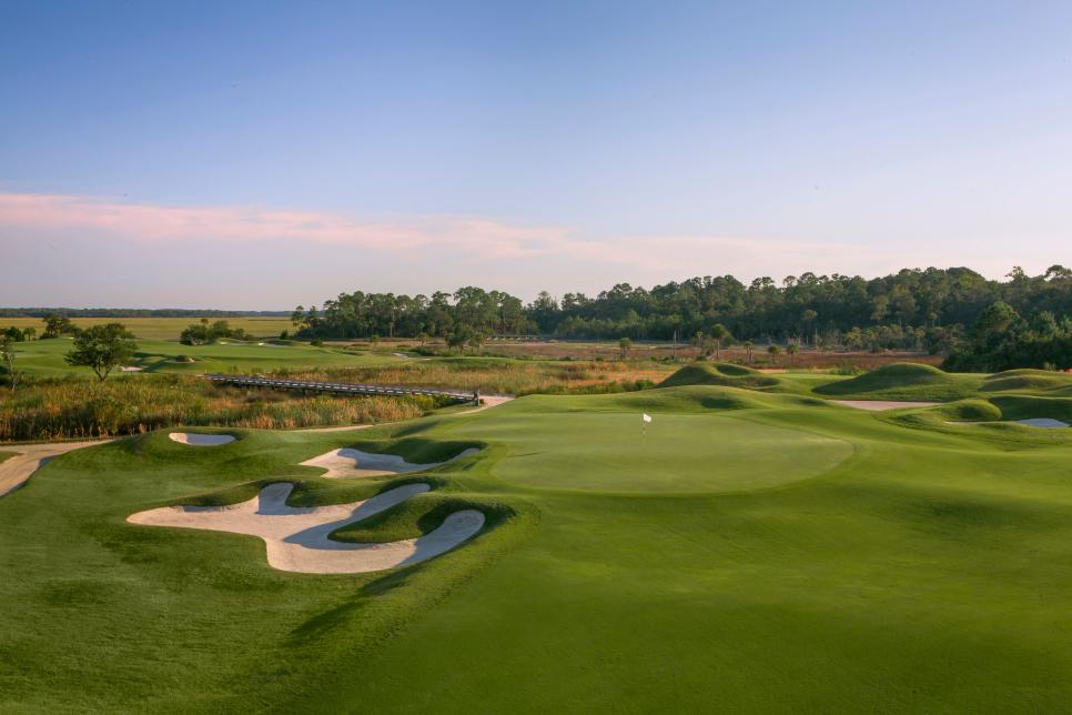 /content/dam/images/golfdigest/fullset/course-photos-for-places-to-play/colleton-river-dye-so-carolina-51640.jpeg