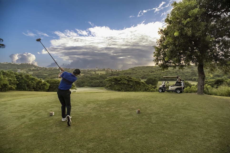 /content/dam/images/golfdigest/fullset/course-photos-for-places-to-play/el-conquistador-puerto-rico.jpg