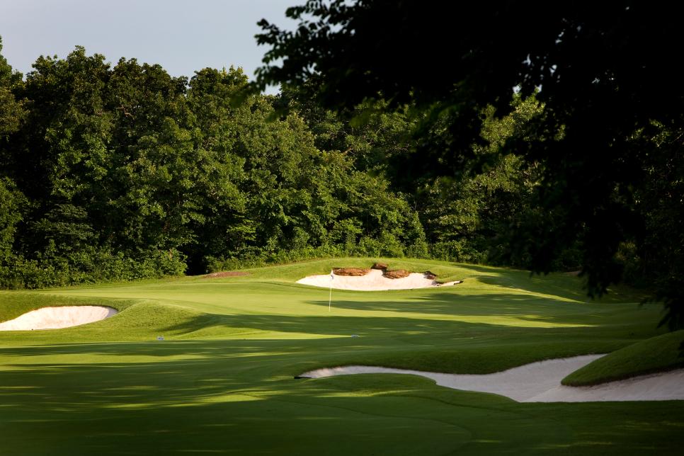 /content/dam/images/golfdigest/fullset/course-photos-for-places-to-play/karstencreek-okla-16520.jpg