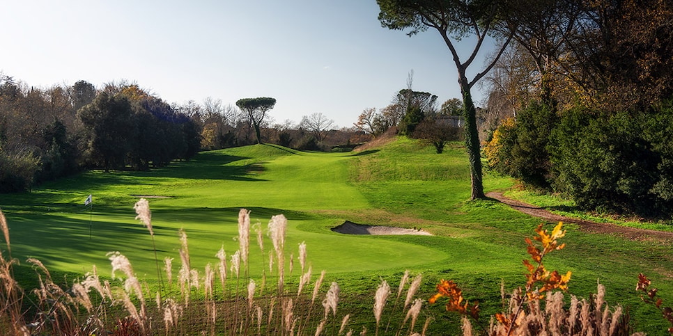 /content/dam/images/golfdigest/fullset/course-photos-for-places-to-play/olgiata-golf-club-italy.jpg