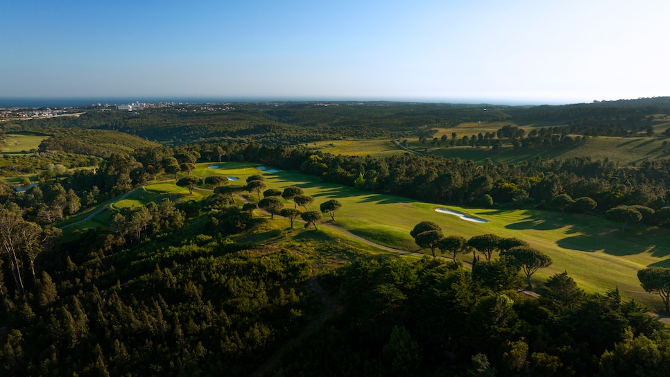 /content/dam/images/golfdigest/fullset/course-photos-for-places-to-play/penha-longa-resort-portugal-fourth.jpg