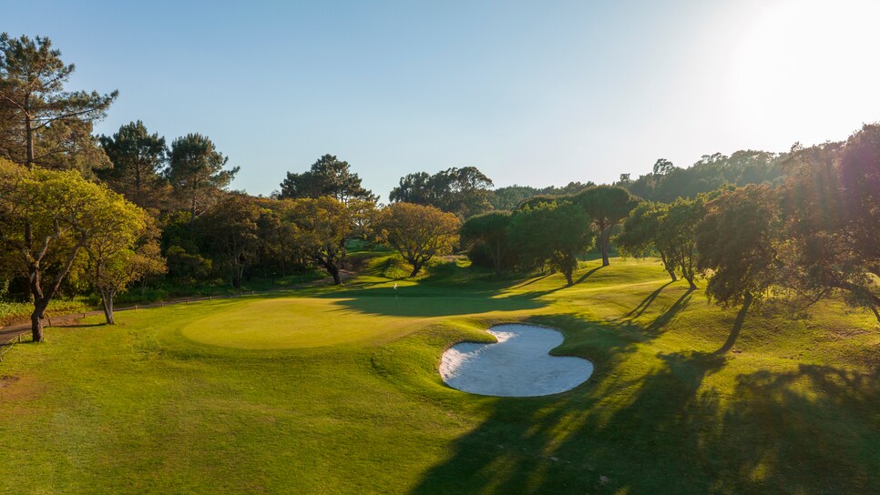 /content/dam/images/golfdigest/fullset/course-photos-for-places-to-play/penha-longa-resort-portugal-second.jpg