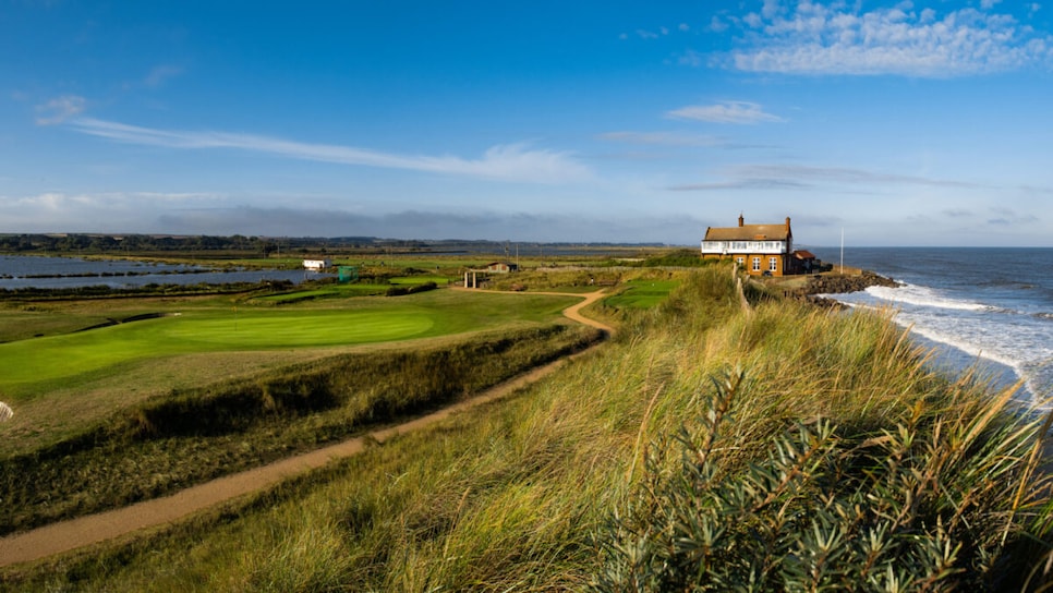 /content/dam/images/golfdigest/fullset/course-photos-for-places-to-play/royal-west-norfolk-eighteenth-sea-green-scaled-1200x700.jpg