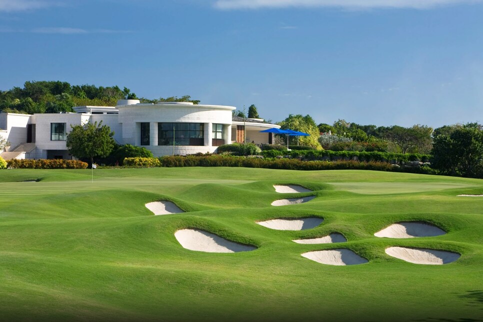 /content/dam/images/golfdigest/fullset/course-photos-for-places-to-play/sandy-lane-country-club-course-barbados.jpg