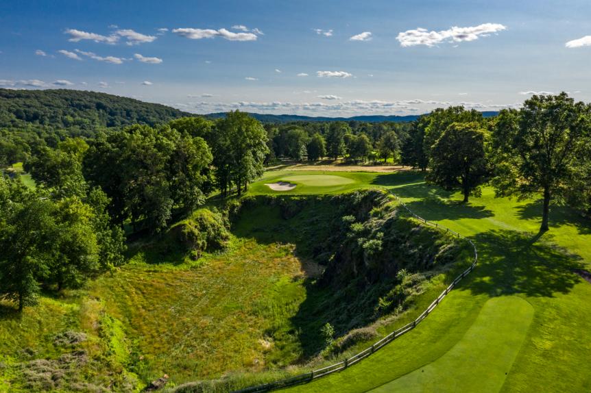 15. (10) Saucon Valley Country Club: Weyhill