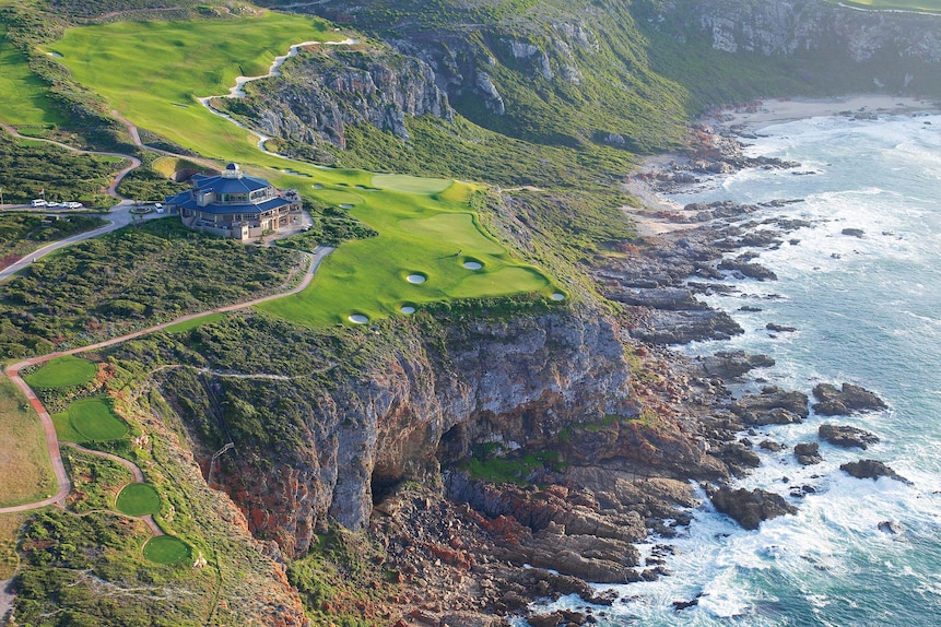 11. Pinnacle Point Estate