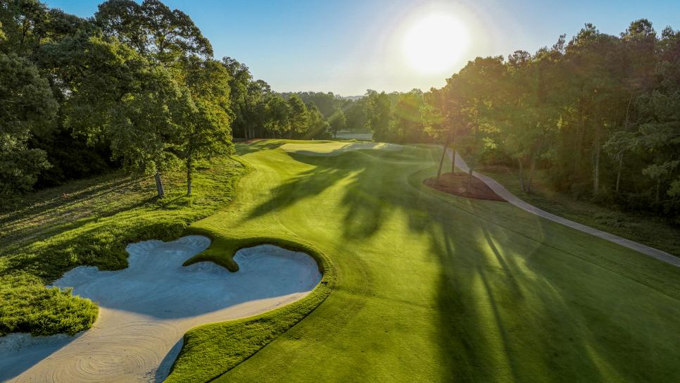 /content/dam/images/golfdigest/fullset/course-photos-for-places-to-play/whispering-pines-texas-eleven-20925.jpg