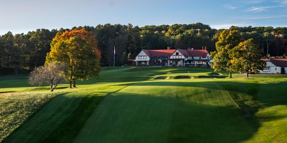 worcester-country-club-eighteenth-hole-4935