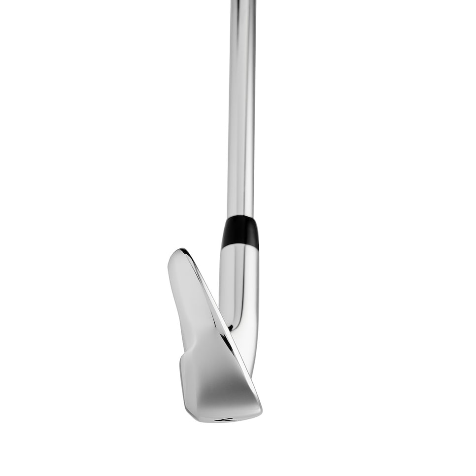 /content/dam/images/golfdigest/fullset/hotlist-2025/game-improvement/GI_0039_Callaway_Elyte_GI_Toe_0782.jpg