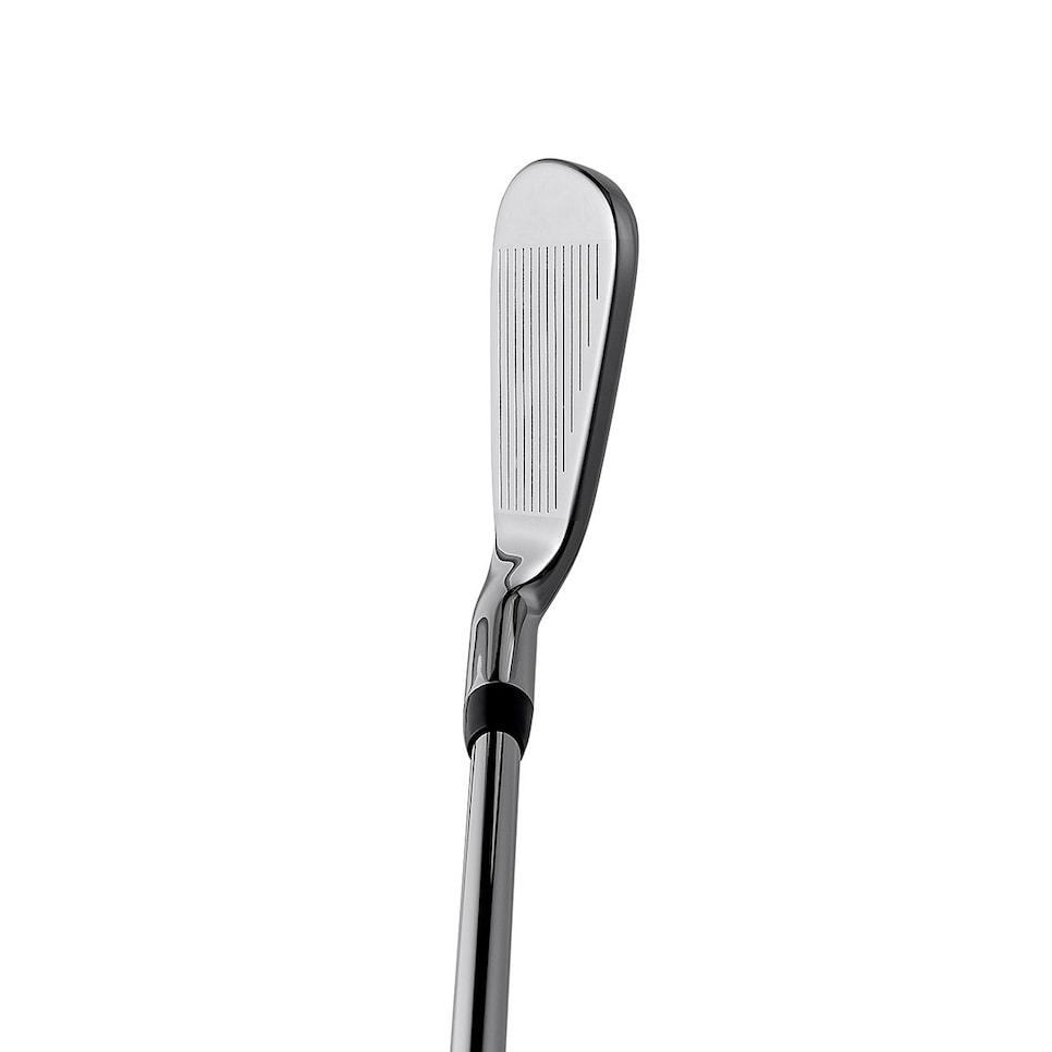 /content/dam/images/golfdigest/fullset/hotlist-2025/game-improvement/GI_0041_Callaway_Elyte_GI_Address_0475.jpg