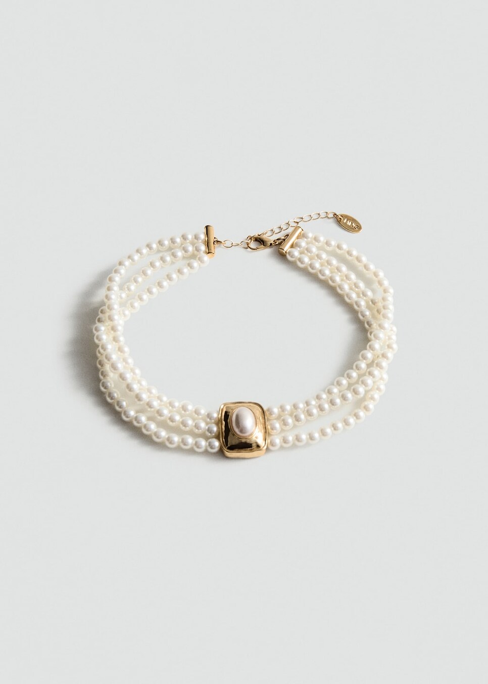 rx-mangomango-triple-pearl-necklace.jpeg