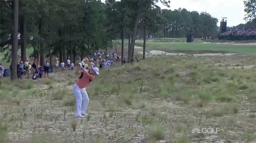/content/dam/images/golfdigest/unsized/2015/07/20/55ad7917b01eefe207f6e4d2_blogs-the-loop-kaymer-recovery-518.gif