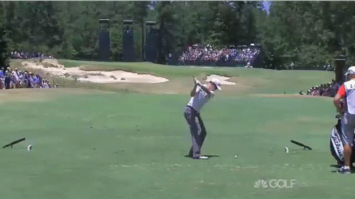 /content/dam/images/golfdigest/unsized/2015/07/20/55ad79a9b01eefe207f6eb8d_blogs-the-loop-zj-ace-518.gif