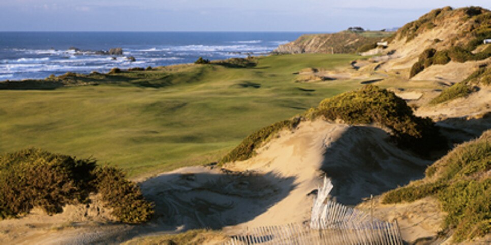 golf-courses-blogs-wheres-matty-g-PacificDunes.jpg