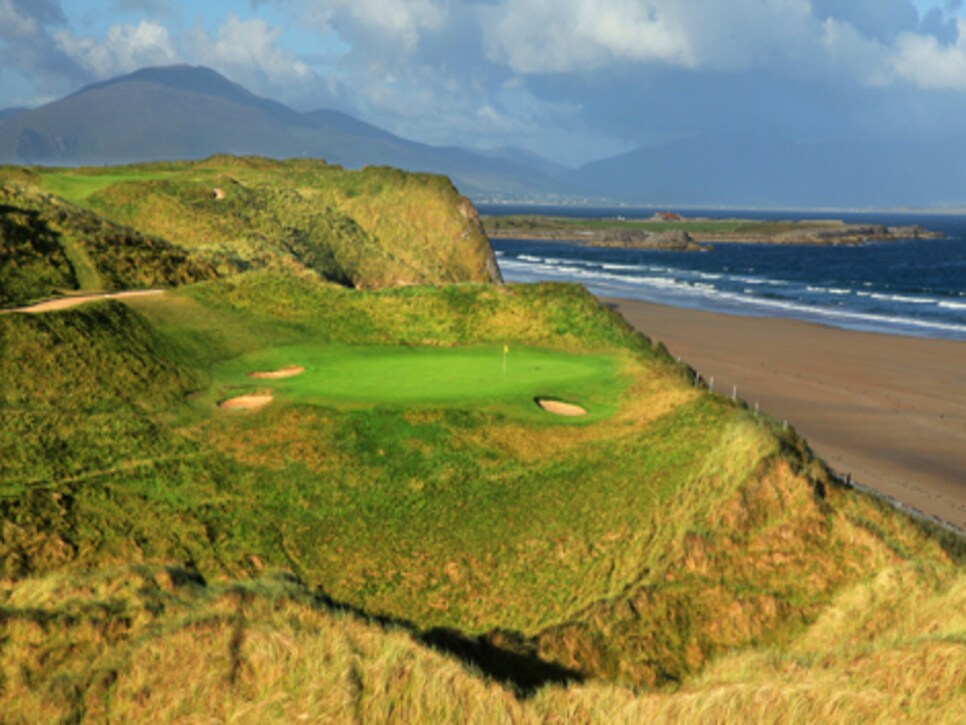 /content/dam/images/golfdigest/fullset/2015/07/20/55ad715dadd713143b422bcc_golf-tours-news-blogs-local-knowledge-assets_c-2012-05-Tralee-thumb-470x300-66182.jpg